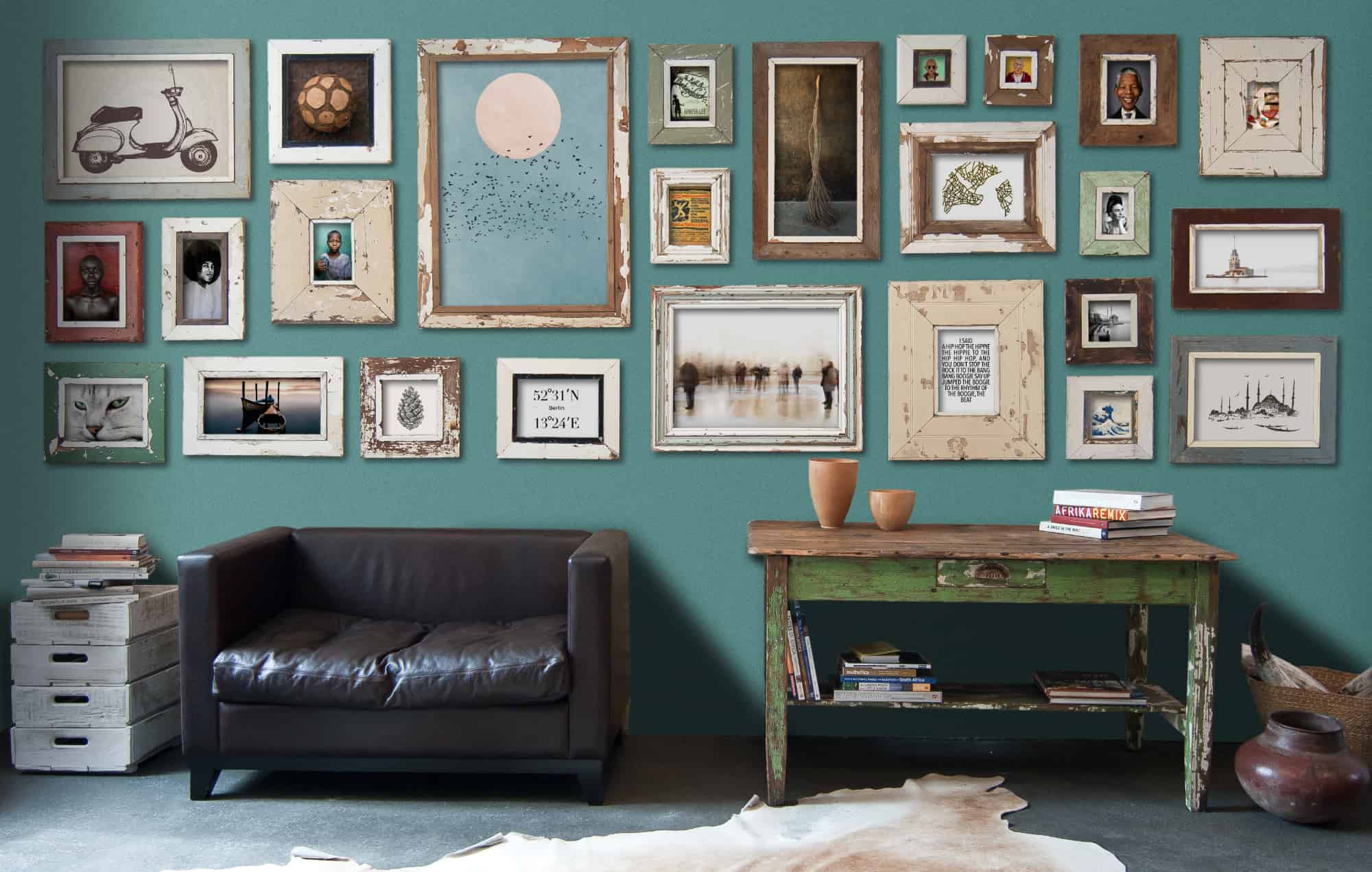 Turquoise wall colours for a living room